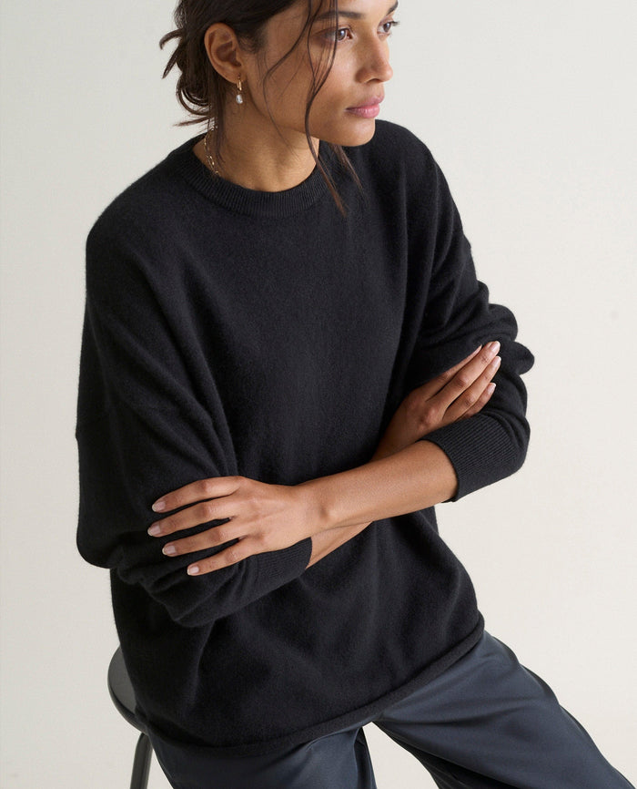 Black - Women's Finest Cashmere Sweatshirt