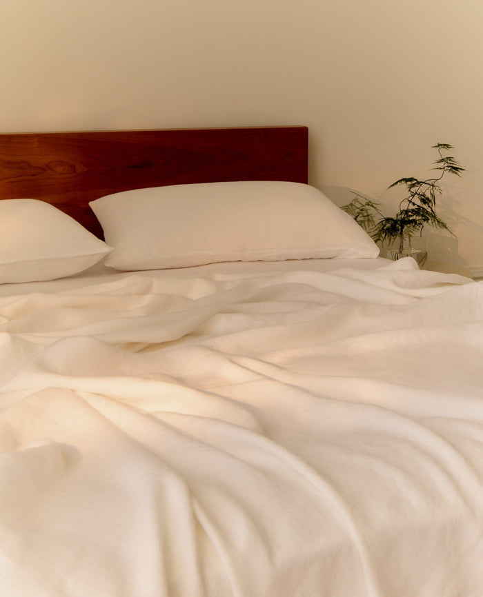 White - Relaxed & Refined Linen Pillowcase Set