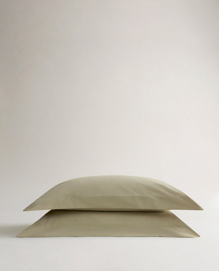 Trench Coat - The Crisp & Cool Organic Luxury Oxford Pillowcase Set