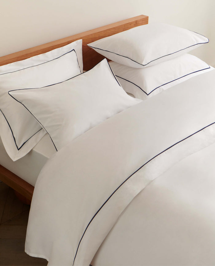 White Navy Piping - The Crisp & Cool Organic Cotton Duvet Set